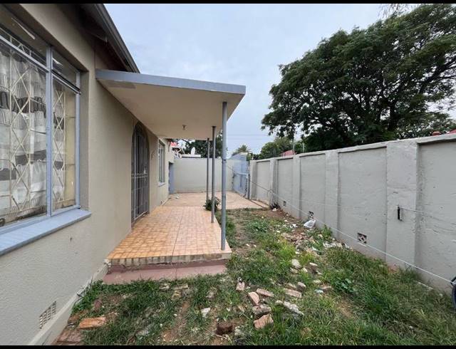 4 BEDROOM HOUSE FOR SALE IN ROSETTENVILLE